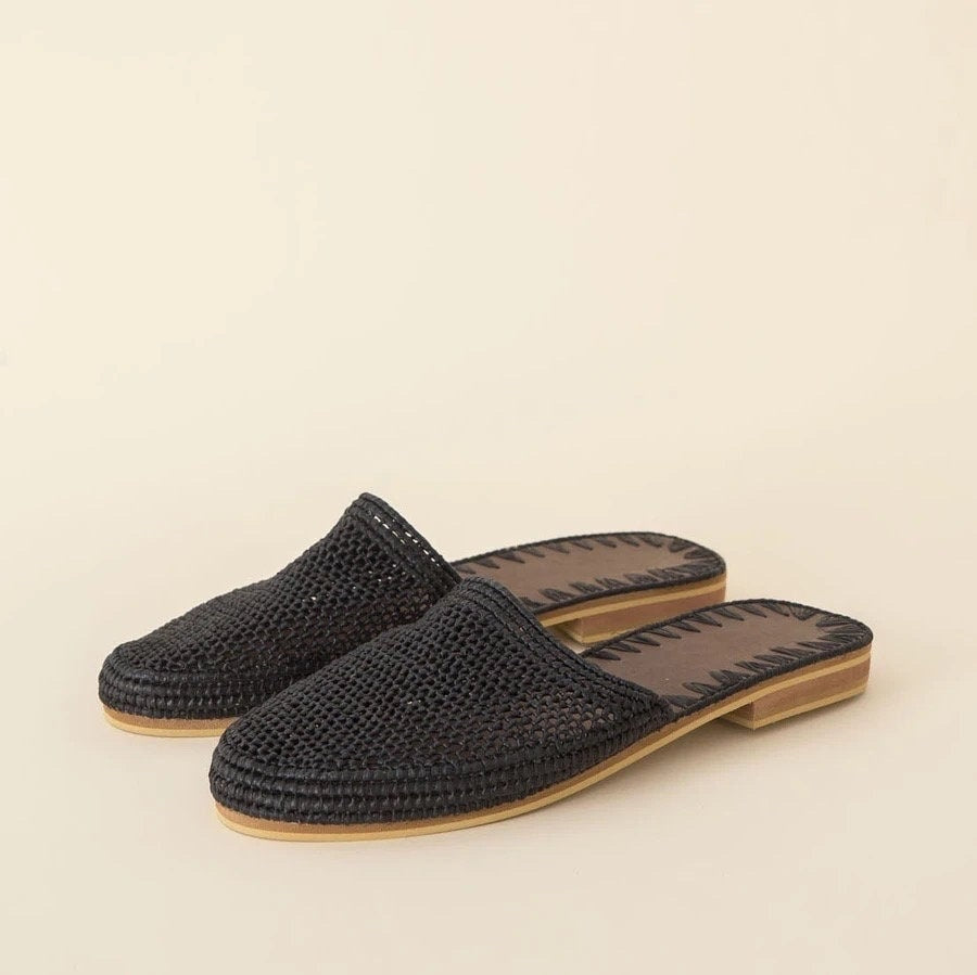 Handmade Raffia Sandals: Moroccan Summer Beach Shoes
