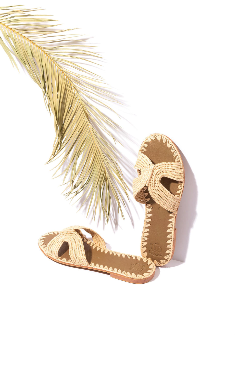 Handmade Raffia Sandals, Woven Flat Sandals, Open-Toe Ankle Strap Sandals, Natural Raffia Loafers