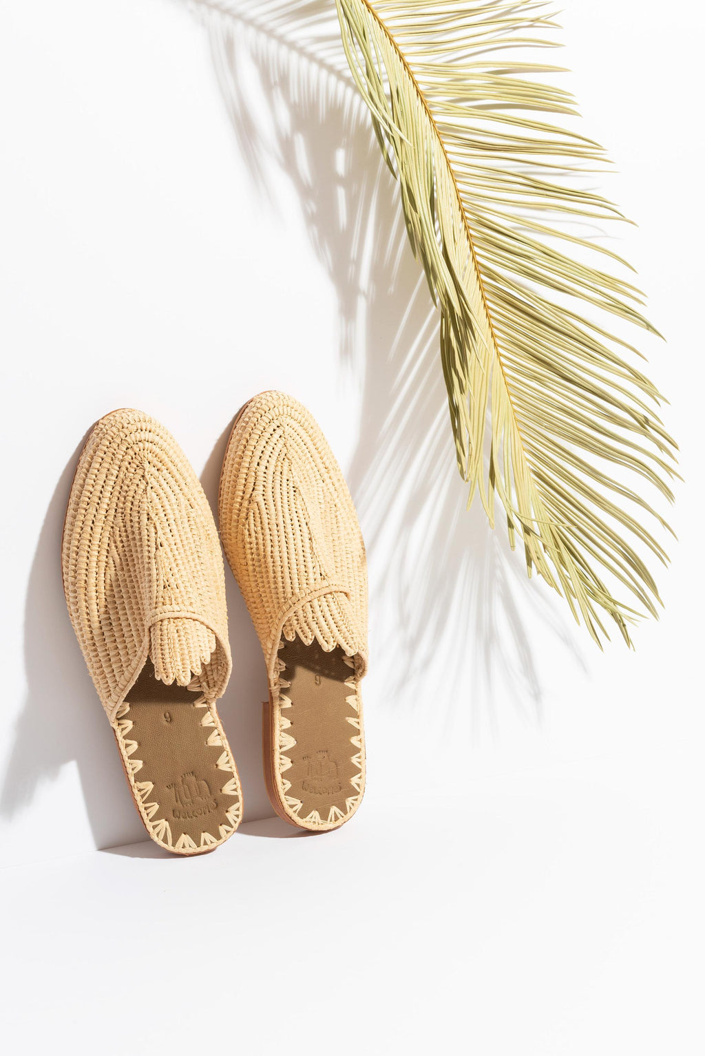 Handmade Raffia Sandals, Woven Flat Sandals, Open-Toe Ankle Strap Sandals, Natural Raffia Loafers
