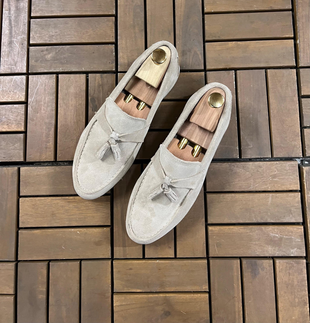 Suede Tassel Loafers – Handcrafted Leather Slip-Ons, Unisex Moccasins